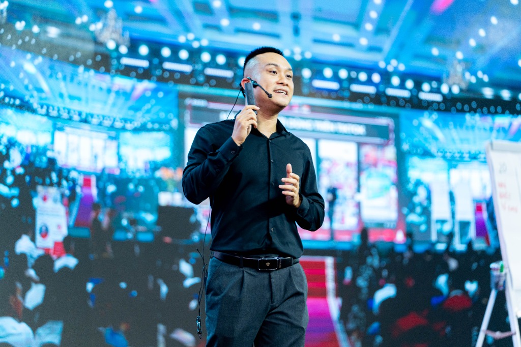 Mentor sửa bài trực tiếp
